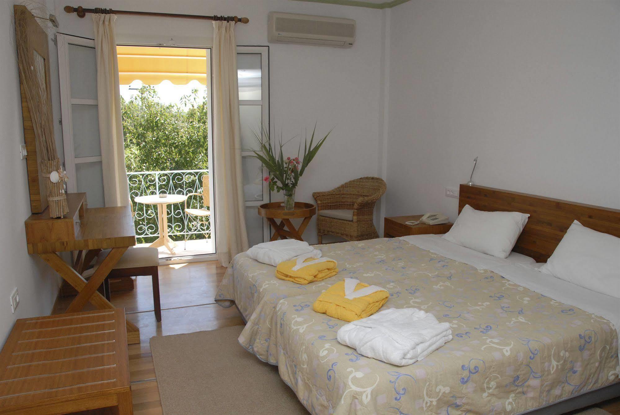 Ionian Princess Suites Hotel Αχαράβη Δωμάτιο φωτογραφία